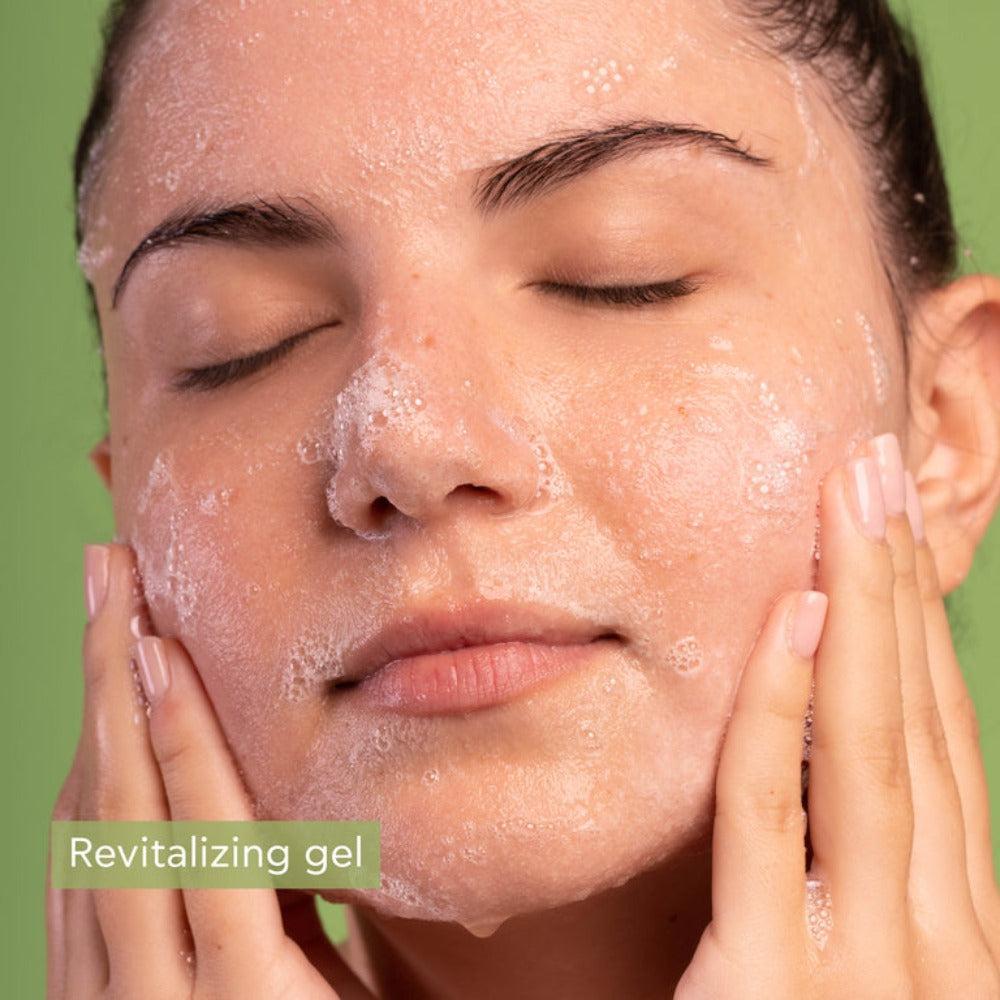 APIVITA Purifying Cleansing Gel Oily/Combination Skin 200ml- Lillys Pharmacy and Health Store