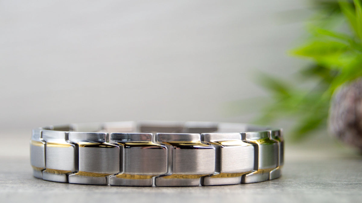 Alexander's Moon 4in1 Magnetic Bracelet- Lillys Pharmacy and Health Store