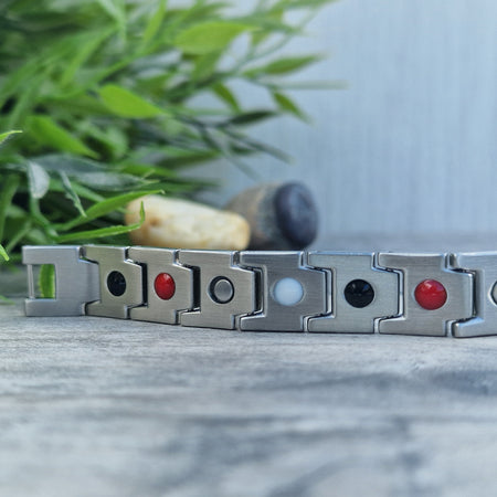 Alexander's Star 4in1 Magnetic Bracelet- Lillys Pharmacy and Health Store