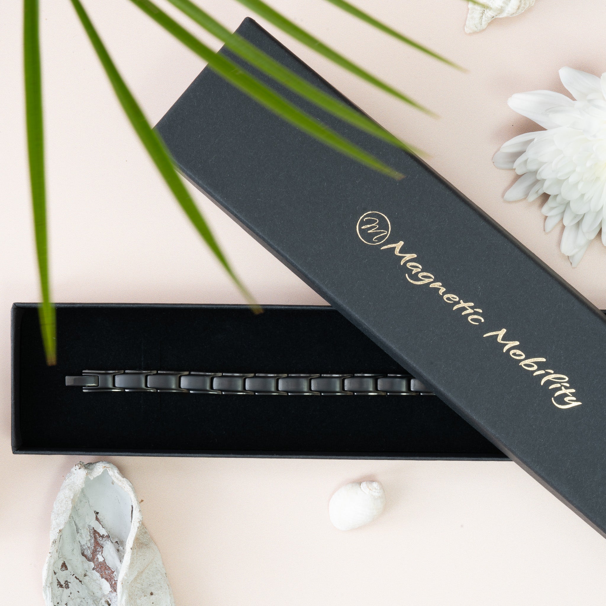 Apia Night 4in1 Magnetic Bracelet- Lillys Pharmacy and Health Store