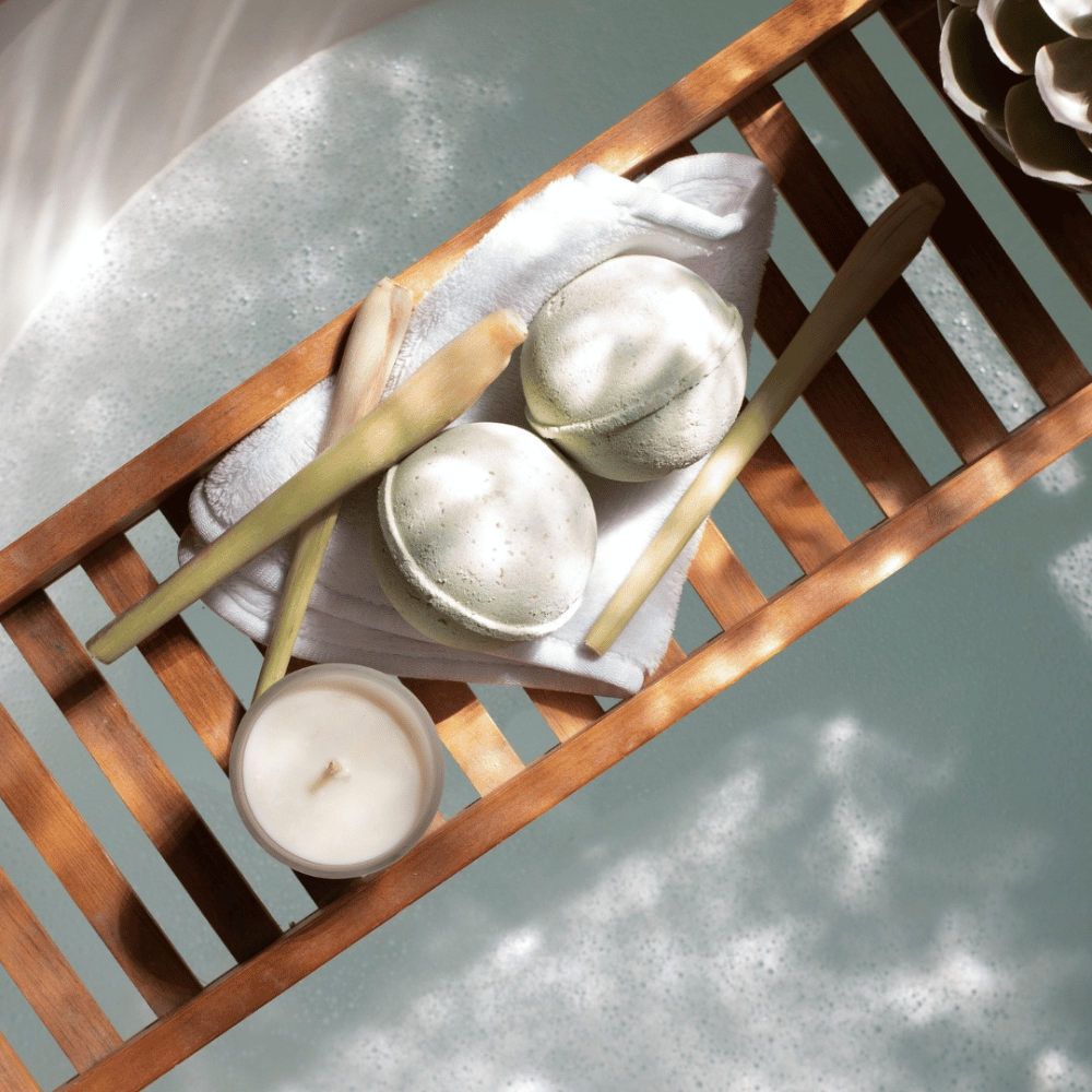 AromaWorks Light Range Lemograss & Bergamot Gift Set- Lillys Pharmacy and Health Store