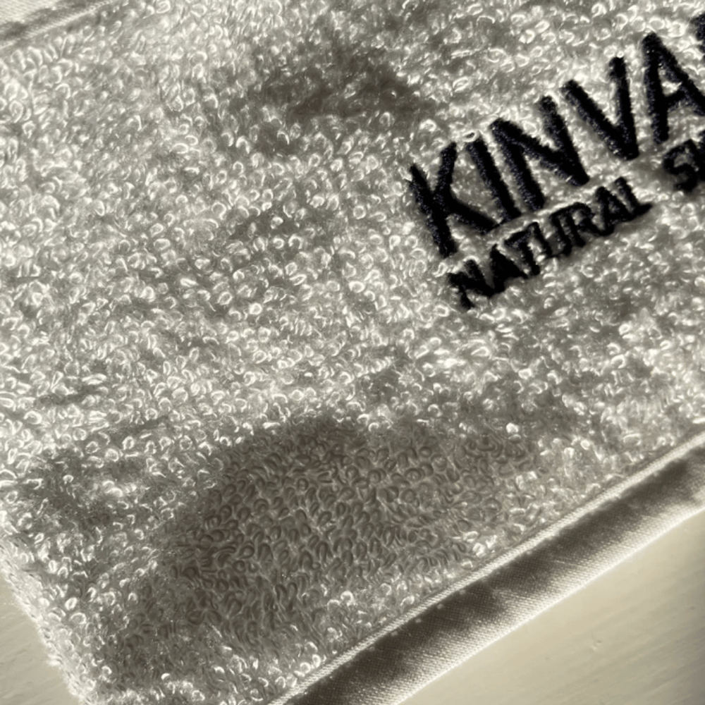 Kinvara Bamboo Headband White (Branded)- Lillys Pharmacy and Health Store