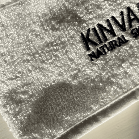 Kinvara Bamboo Headband White (Branded)- Lillys Pharmacy and Health Store