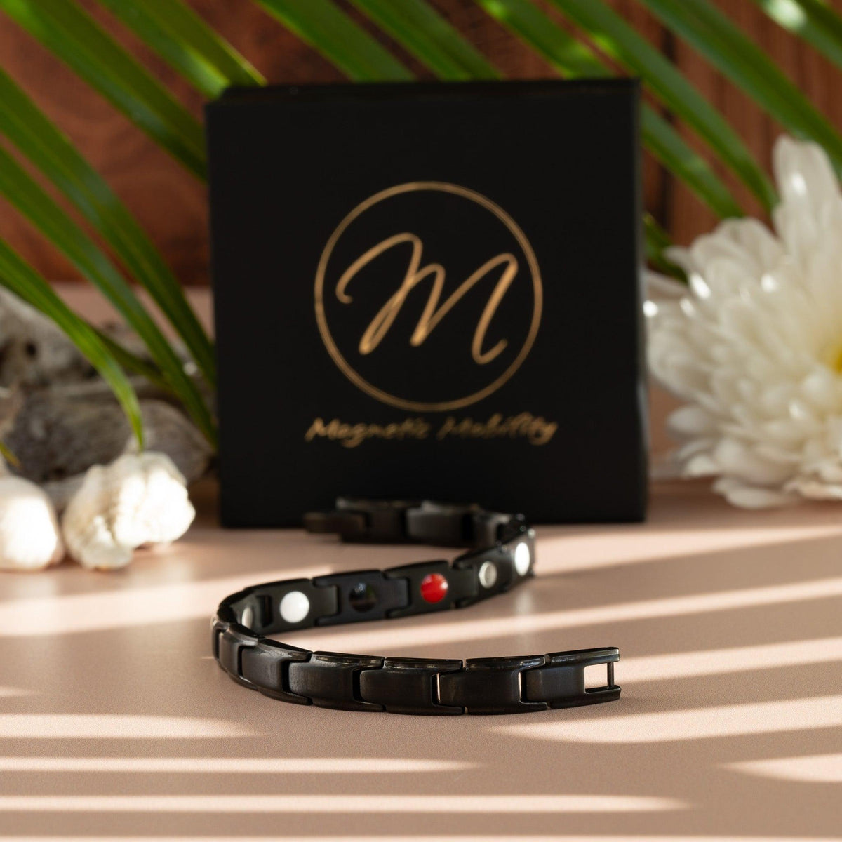 Apia Night 4in1 Magnetic Bracelet- Lillys Pharmacy and Health Store