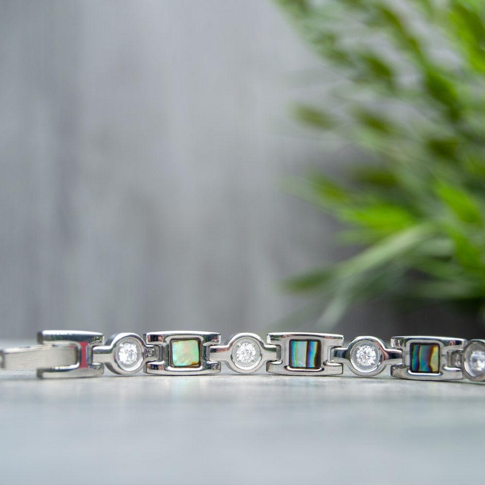 Avens Star 4in1 Magnetic Bracelet- Lillys Pharmacy and Health Store