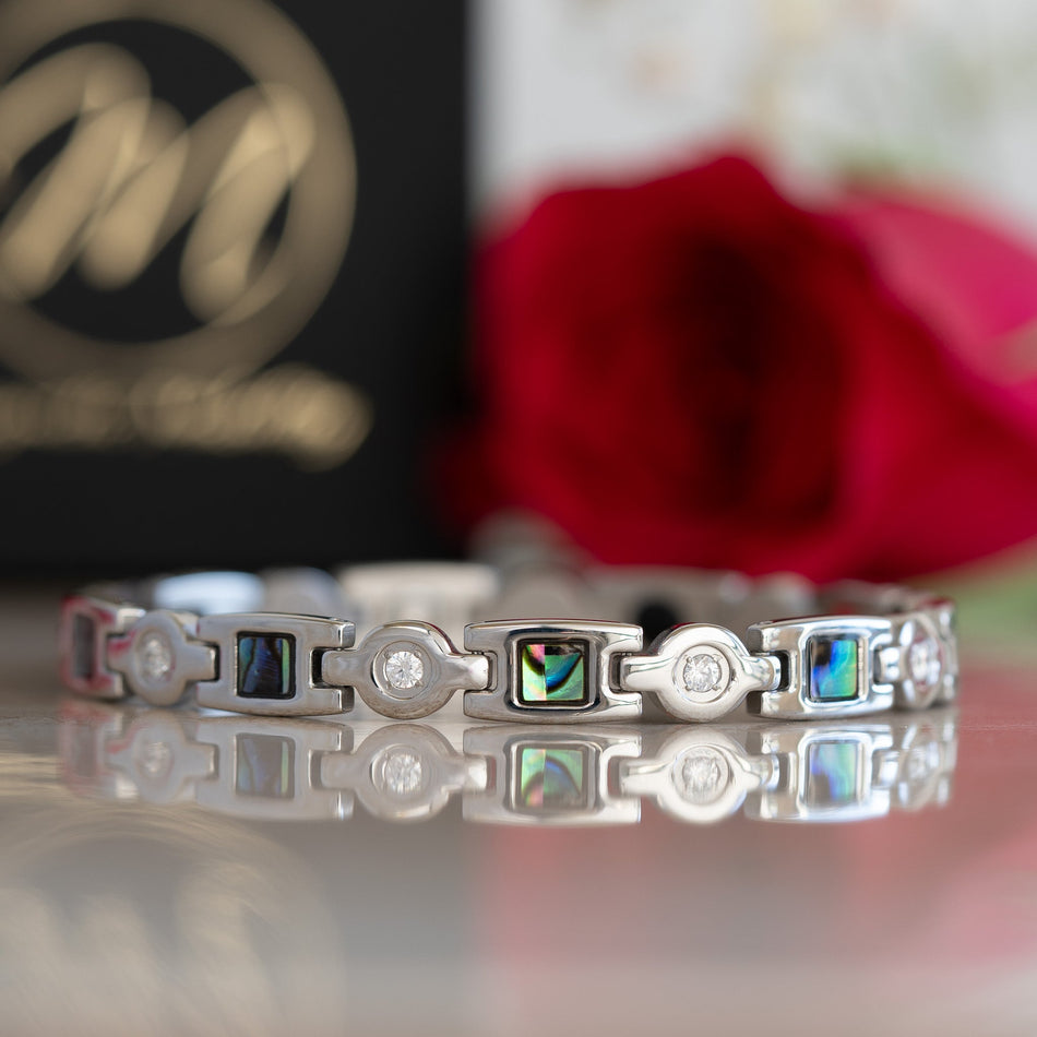 Avens Star 4in1 Magnetic Bracelet- Lillys Pharmacy and Health Store