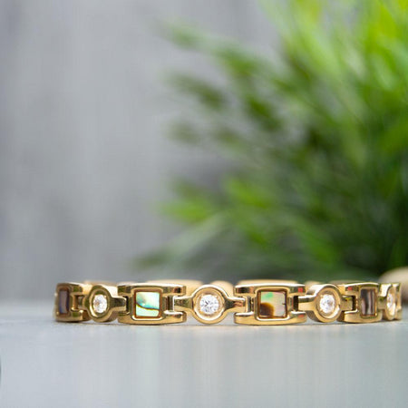 Avens Sun 4in1 Magnetic Bracelet- Lillys Pharmacy and Health Store