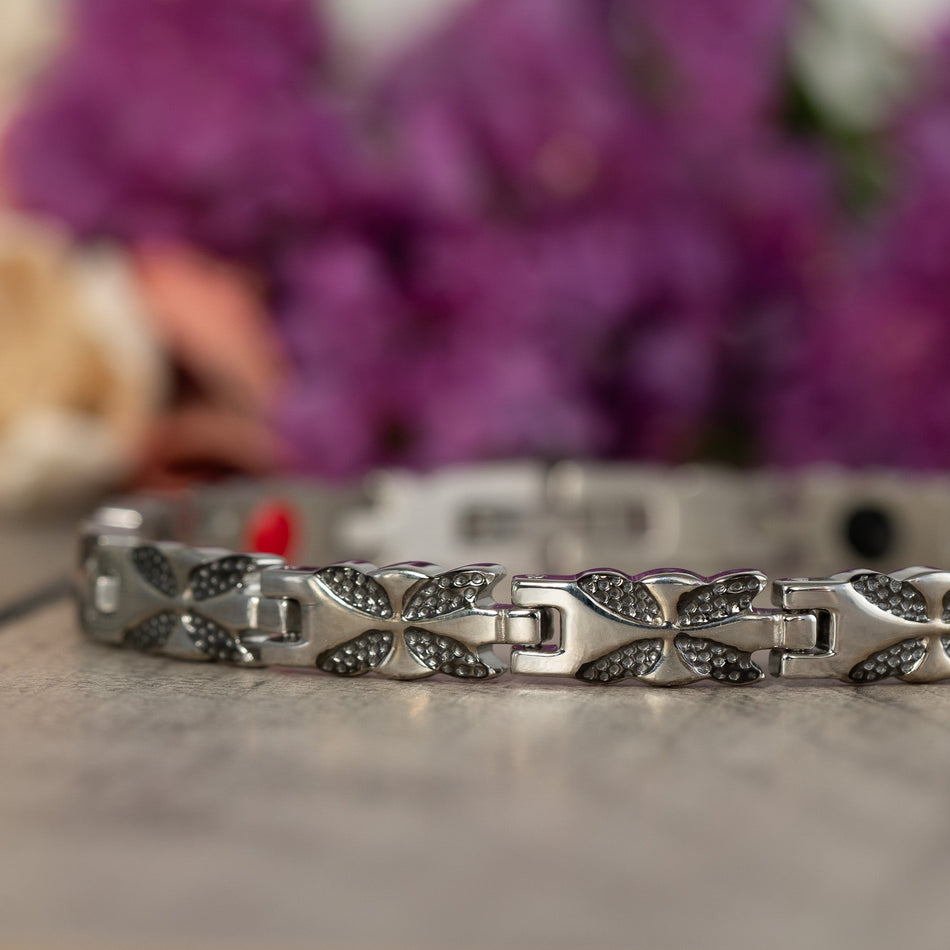 Meadowsweet Night 4in1 Magnetic Bracelet- Lillys Pharmacy and Health Store