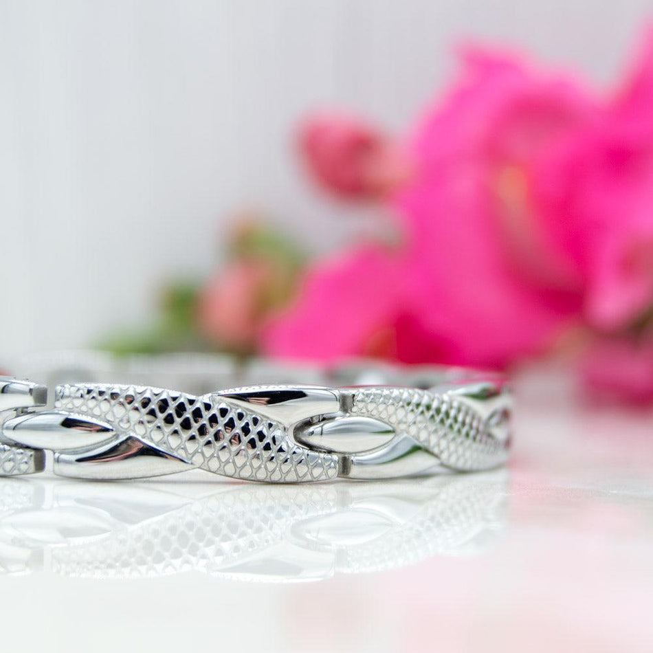 Snapdragon Star 4in1 Magnetic Bracelet- Lillys Pharmacy and Health Store