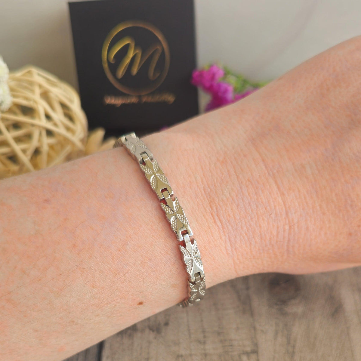 Meadowsweet Star 4in1 Magnetic Bracelet- Lillys Pharmacy and Health Store