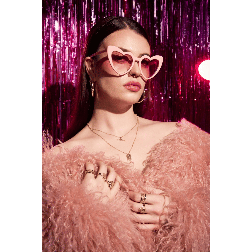 Mo Ghrá Pendant Necklace Gold- Lillys Pharmacy and Health Store