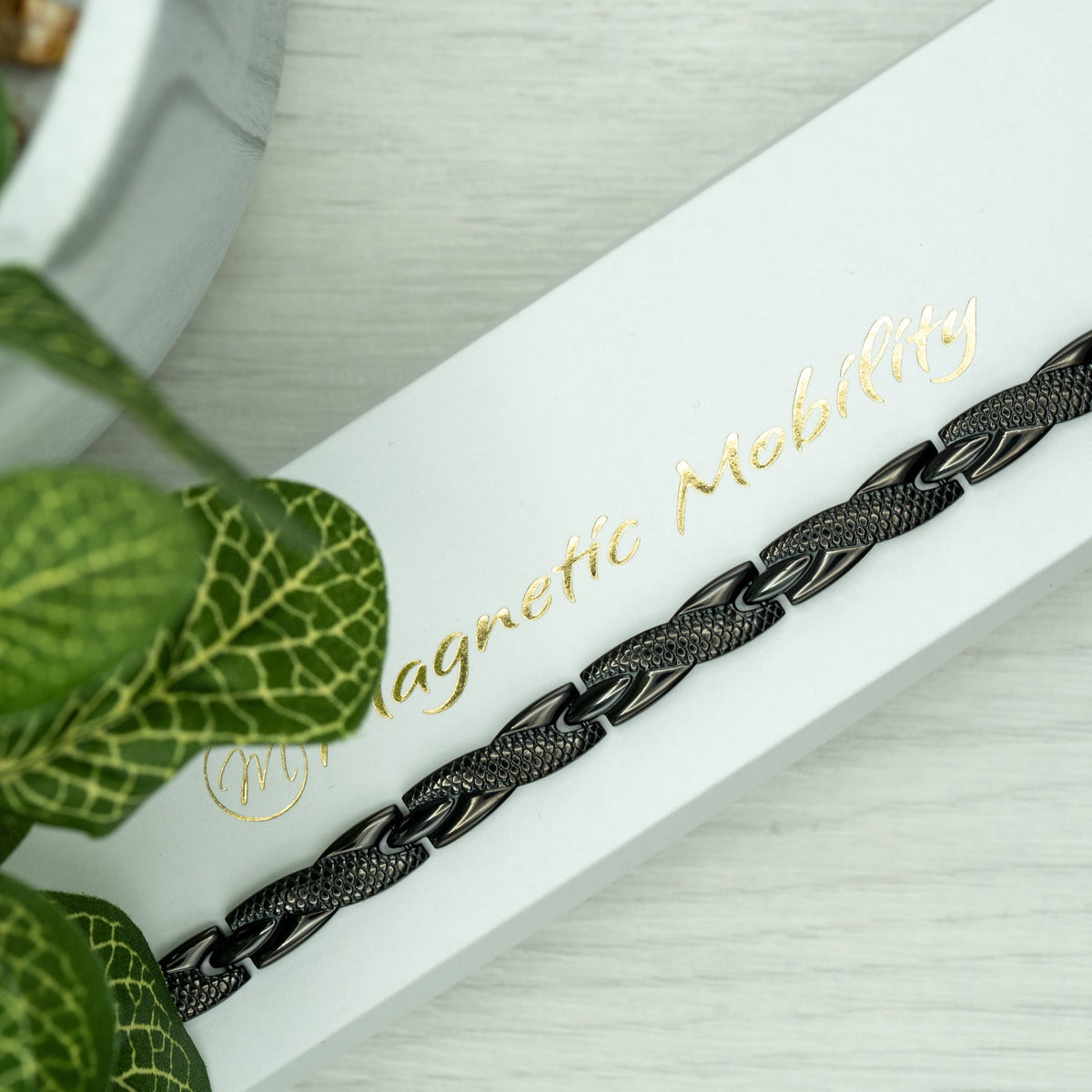 Snapdragon Night 4in1 Magnetic Bracelet- Lillys Pharmacy and Health Store