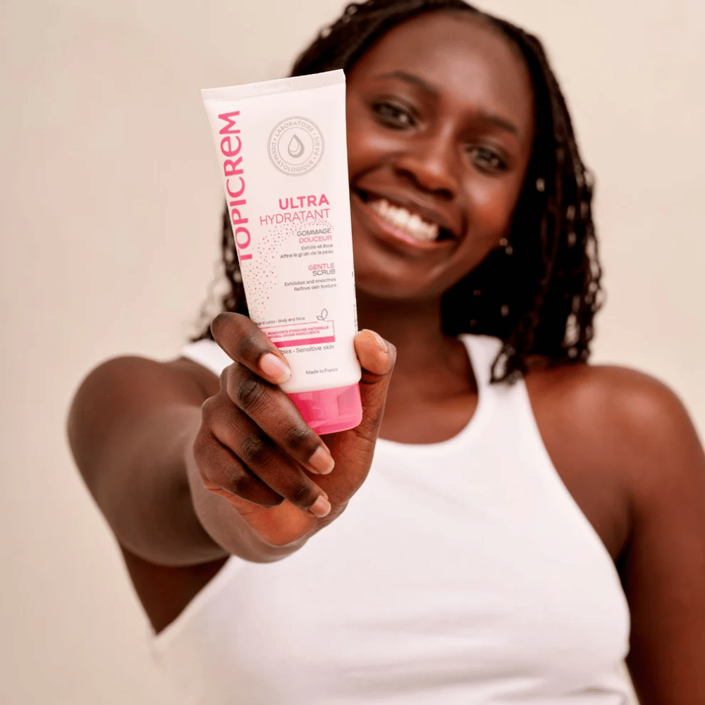Topicrem ULTRA-MOISTURIZING Gentle Scrub 200ml- Lillys Pharmacy and Health Store